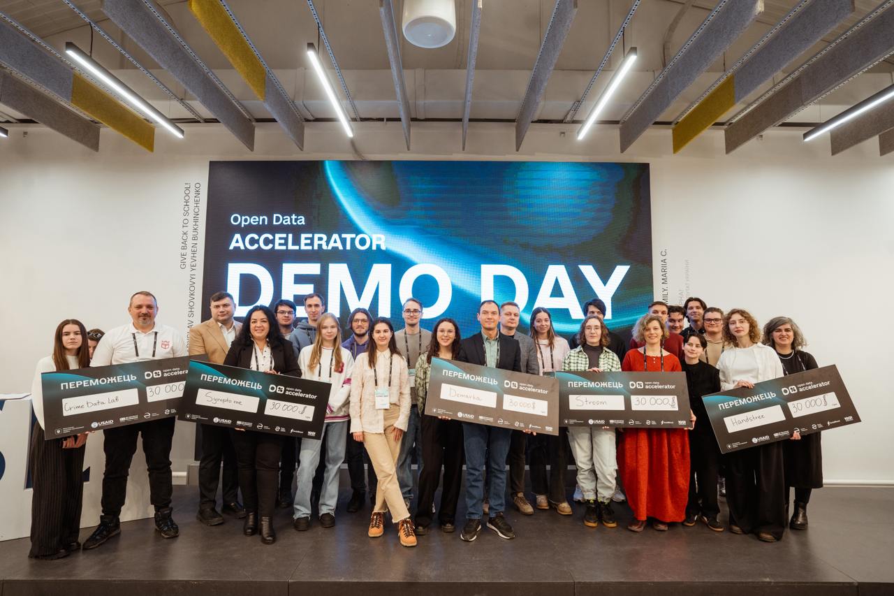 5 стартапів отримали 5,8+ млн грн від Open Data Accelerator