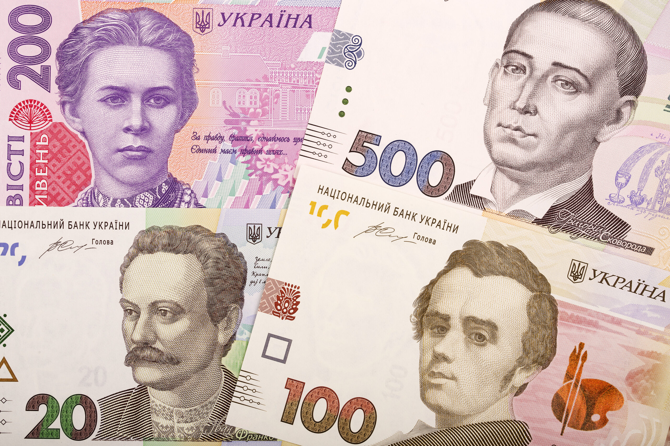 З яких доходів треба сплачувати військовий збір, а з яких ні — розбір