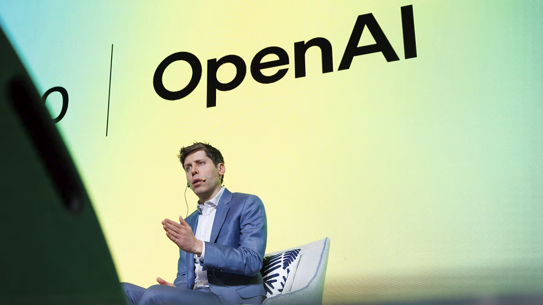 OpenAI запустить підписку в $20 000/місяць за спеціальних AI-агентів